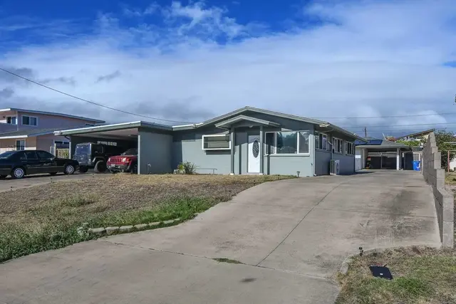Listing Image for 340 Molokai Hema St 1 of 50