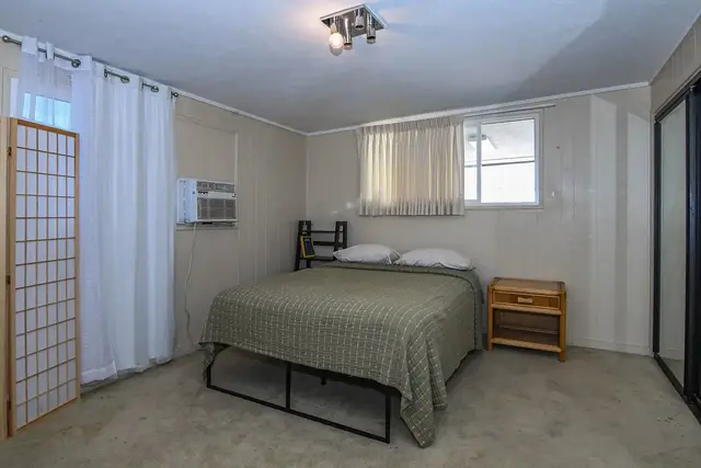 Listing Image for 340 Molokai Hema St 22 of 50