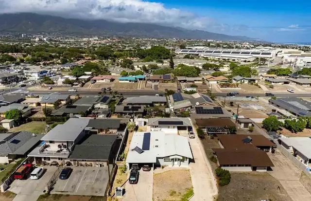 Listing Image for 340 Molokai Hema St 3 of 50