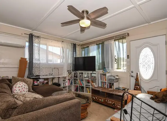 Listing Image for 340 Molokai Hema St 32 of 50