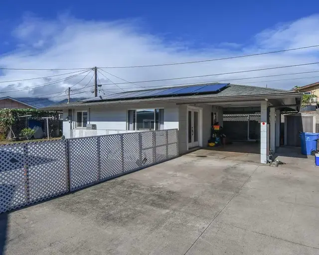 Listing Image for 340 Molokai Hema St 4 of 50