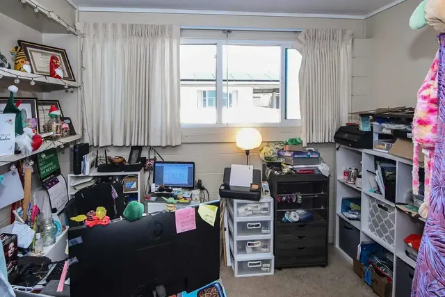 Listing Image for 340 Molokai Hema St 40 of 50