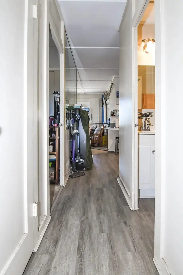 Listing Image for 340 Molokai Hema St 41 of 50