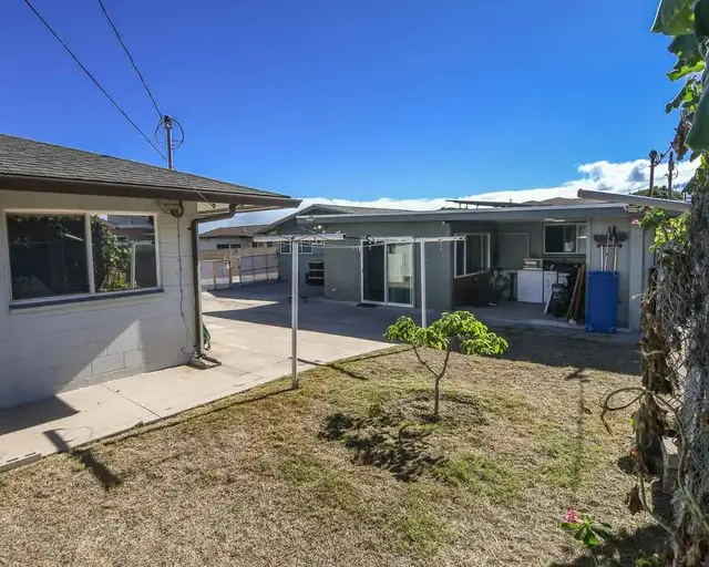 Listing Image for 340 Molokai Hema St 43 of 50