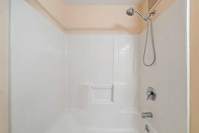 Listing Image for 7 Koiula Ln 126 26 of 43