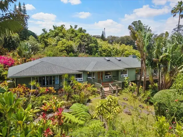 Listing Image for 60 Koolau Rd 1 of 47