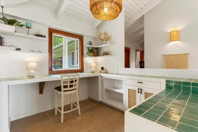 Listing Image for 60 Koolau Rd 17 of 47