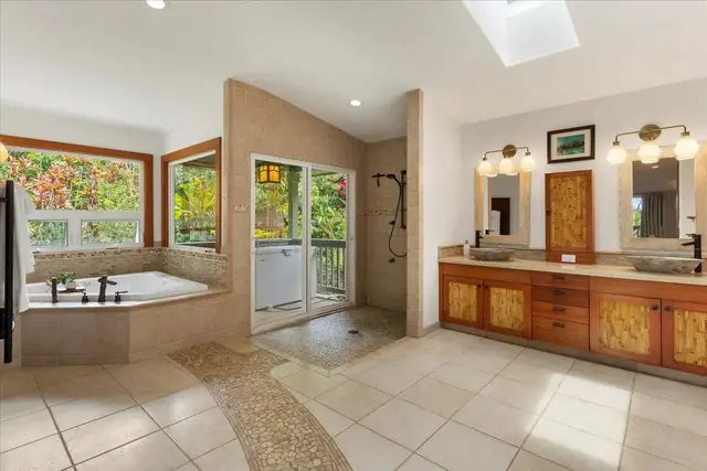 Listing Image for 60 Koolau Rd 22 of 47