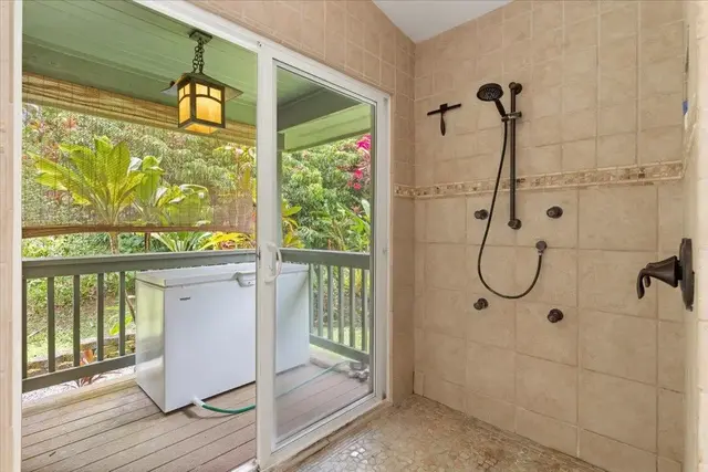 Listing Image for 60 Koolau Rd 24 of 47