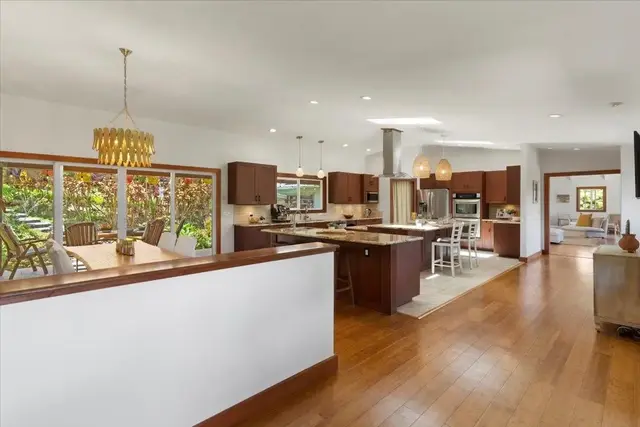 Listing Image for 60 Koolau Rd 6 of 47