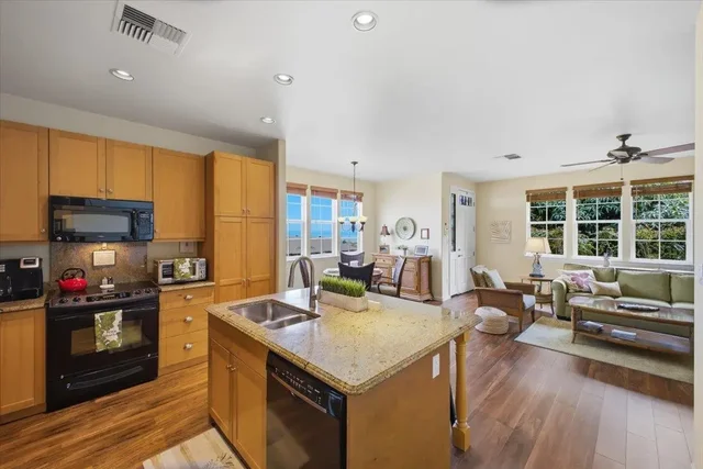 Listing Image for 18 Maka Hou Loop 9 of 42