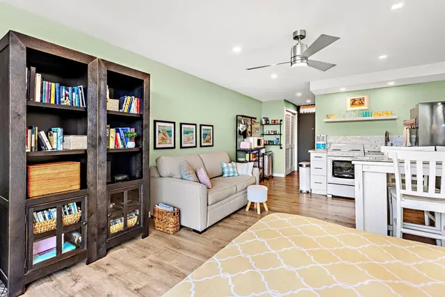 Listing Image for 3660 Lower Honoapiilani Rd 308 4 of 18