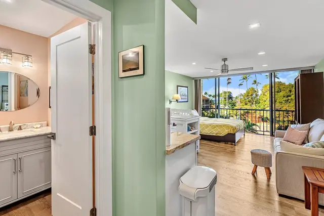 Listing Image for 3660 Lower Honoapiilani Rd 308 6 of 18