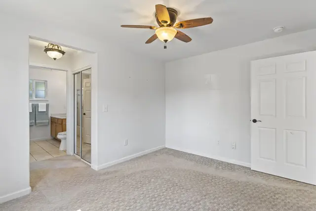 Listing Image for 40 Halili Ln 4m 24 of 43