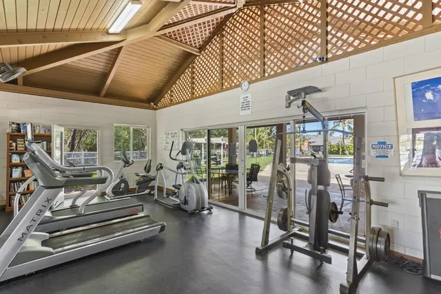 Listing Image for 40 Halili Ln 4m 42 of 43