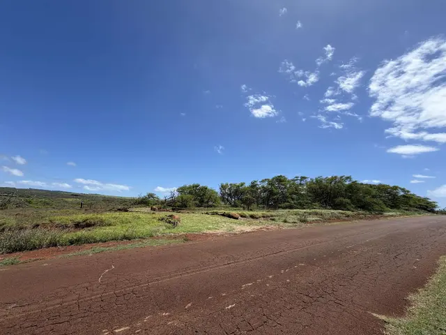 Listing Image for 3575 Kalua Koi Rd 152 15 of 20