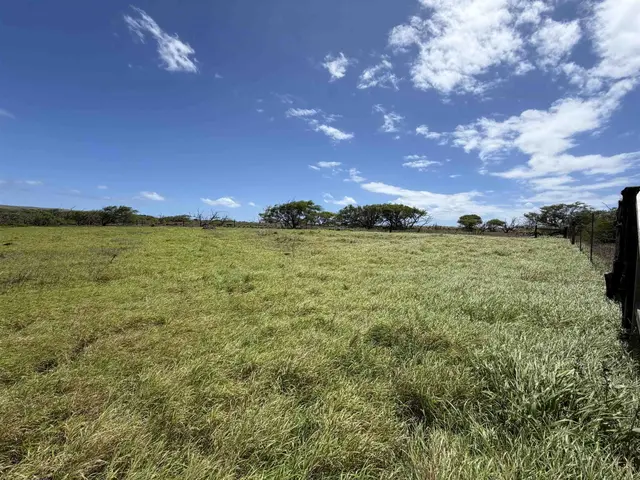 Listing Image for 3575 Kalua Koi Rd 152 16 of 20