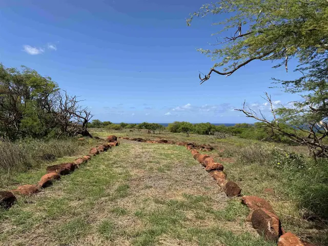 Listing Image for 3575 Kalua Koi Rd 152 19 of 20