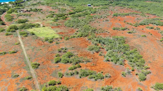 Listing Image for 3575 Kalua Koi Rd 152 3 of 20