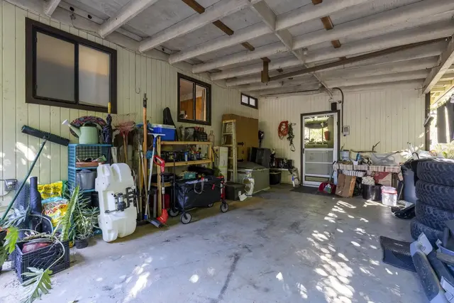 Listing Image for 998 Kauhikoa Rd #4 10 of 41