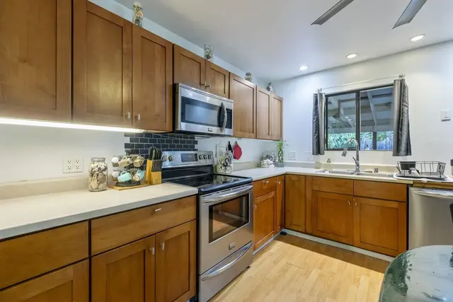 Listing Image for 998 Kauhikoa Rd #4 27 of 41