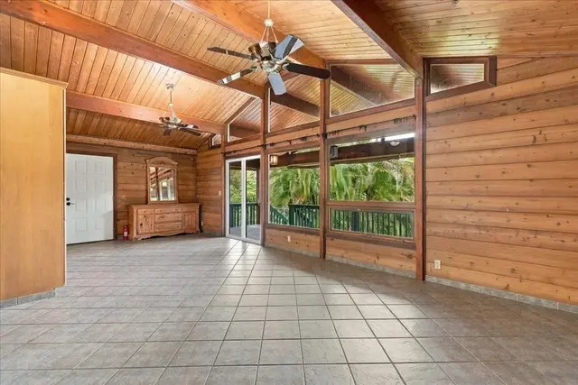Listing Image for 183 Kapuai Rd 12 of 33