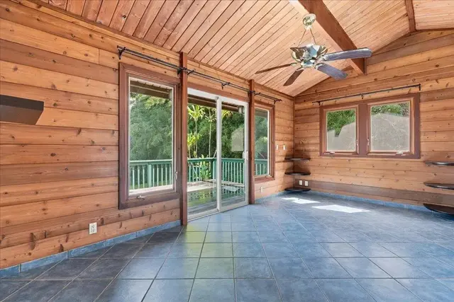 Listing Image for 183 Kapuai Rd 20 of 33