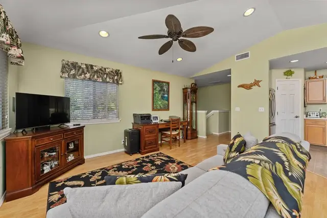 Listing Image for 156 Kawailani Cir 9 of 40