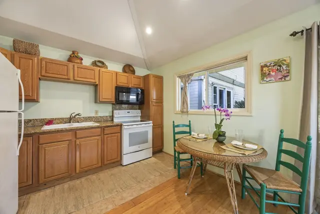 Listing Image for 2169 Aluna Pl 37 of 50