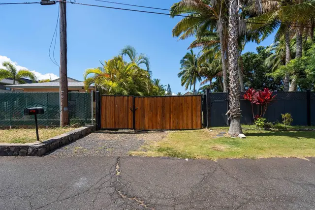 Listing Image for 47 W Kapu Pl B 10 of 13