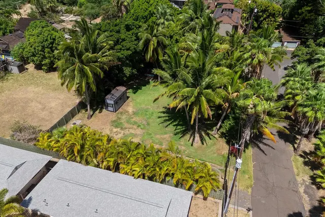 Listing Image for 47 W Kapu Pl B 8 of 13