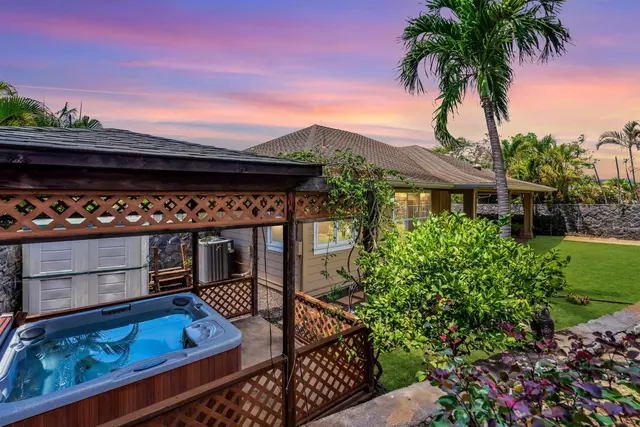 Listing Image for 12 Lio Poele Pl 31 of 39