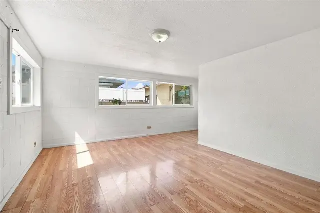 Listing Image for 576 S Papa Ave 29 of 43