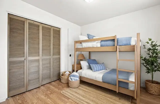 Listing Image for 576 S Papa Ave 33 of 43