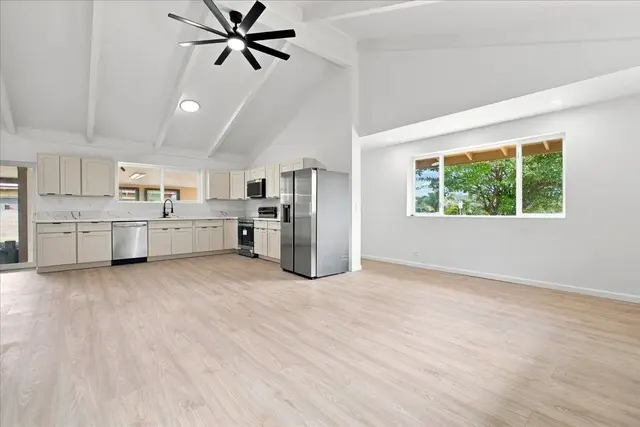Listing Image for 576 S Papa Ave 5 of 43