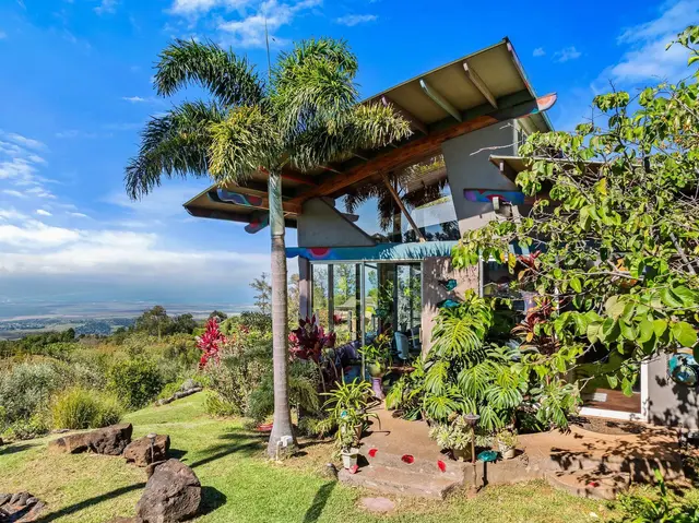 Listing Image for 1850 Olinda Rd 24 of 49
