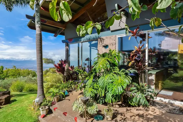 Listing Image for 1850 Olinda Rd 35 of 49