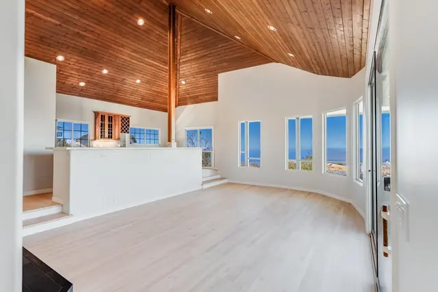 Listing Image for 34 Kaui Pl 10 of 50