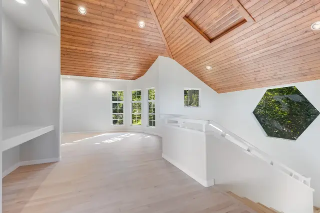 Listing Image for 34 Kaui Pl 19 of 50