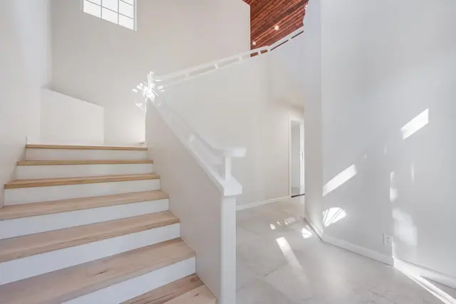 Listing Image for 34 Kaui Pl 25 of 50