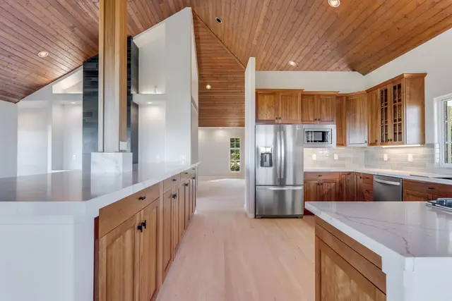 Listing Image for 34 Kaui Pl 7 of 50