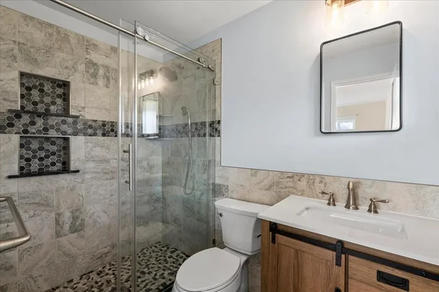 Listing Image for 165 Hololani St 8 of 46