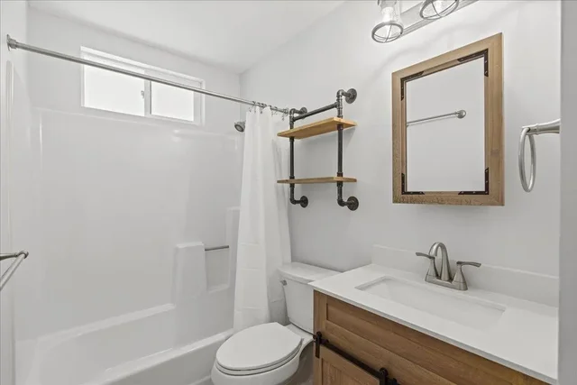 Listing Image for 165 Hololani St 9 of 46