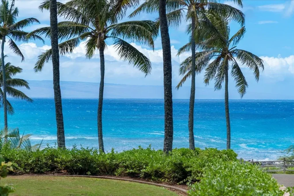 1 Bay Dr 2204, Kapalua