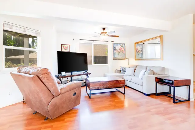 Listing Image for 19 Hooiki St 10 of 35