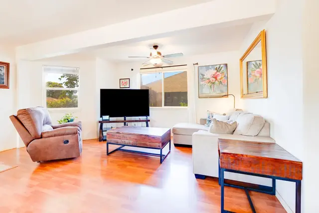 Listing Image for 19 Hooiki St 11 of 35
