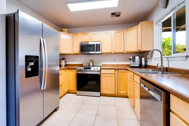 Listing Image for 19 Hooiki St 14 of 35
