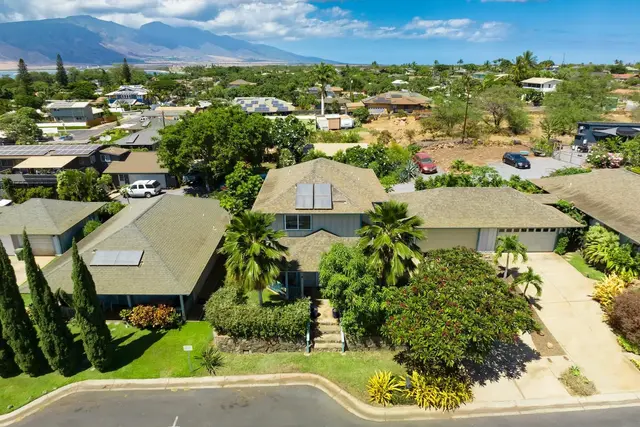 Listing Image for 19 Hooiki St 2 of 35