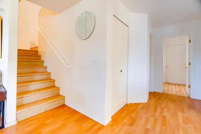 Listing Image for 19 Hooiki St 21 of 35