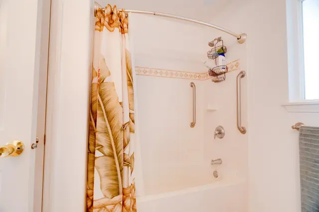 Listing Image for 19 Hooiki St 22 of 35